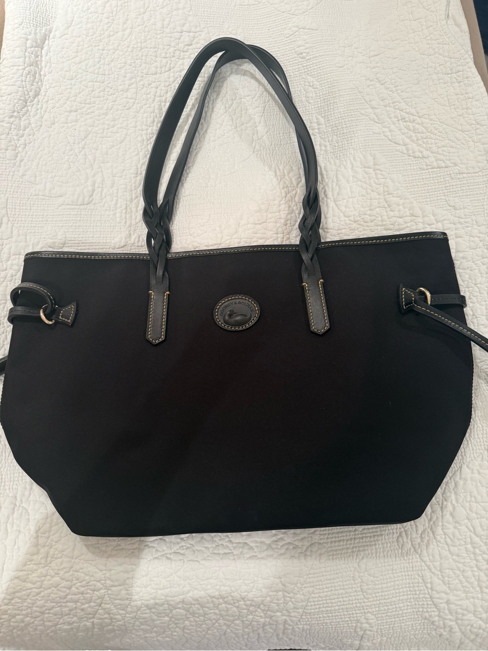 Dooney & Bourke Bailey Bag